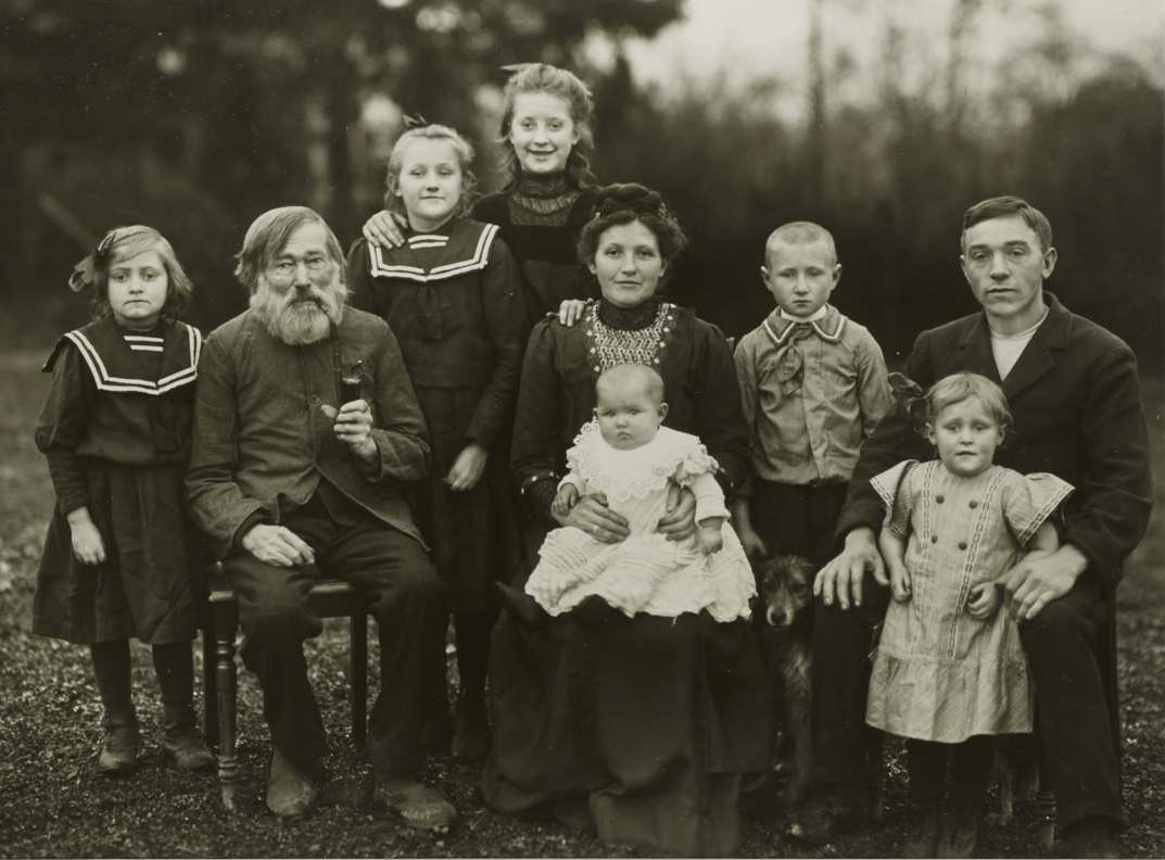 старые фотографии родственников